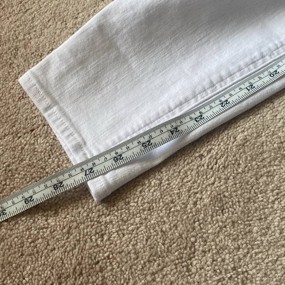 Women’s Pistola White Denim Stretch Jeans, size 30 - Picture 6 of 6